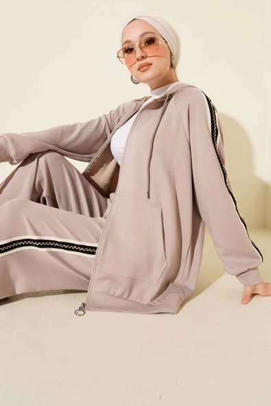 Şerit Detaylı Kapüşonlu İkili Takım Taş ürün görseli 1