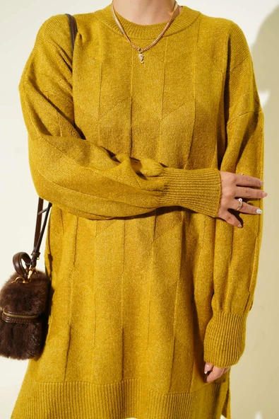 Bisiklet Yaka Yumoş Yan Yırtmaçlı Triko Tunik Yağ Yeşili - Resim 4