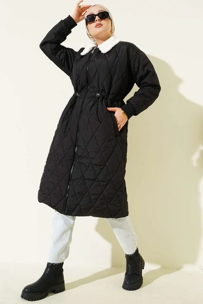 Gömlek Yaka Kürklü Kapitone Mont Siyah ürün görseli 1