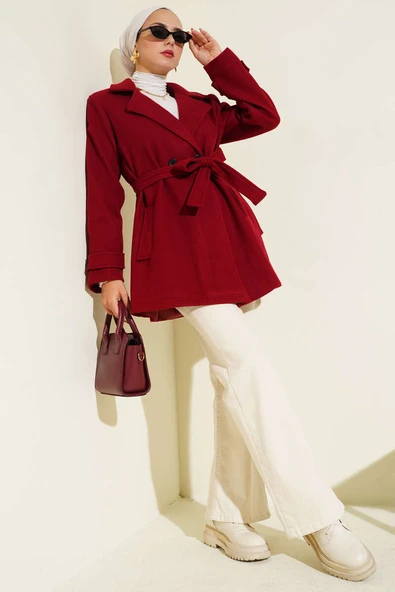 Kruvaze Yaka Kuşak Detaylı Kısa Kaşe Kaban Kırmızı - Resim 2