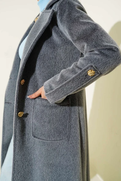 Bilek Apoletli Kuşaklı Tay Tüyü Kaban Füme - Resim 4