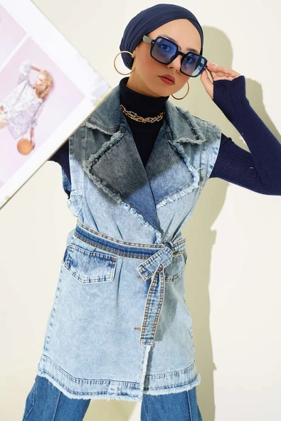 Püskül Detaylı Cep Kapaklı Kot Yelek Kot Mavisi ürün görseli 1