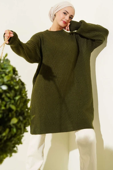 Asimetrik Kabartma Çizgili Triko Tunik Haki ürün görseli