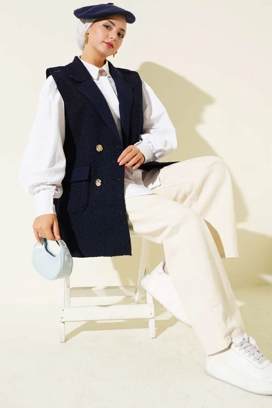 Kruvaze Yaka Düğmeli Detaylı Yelek Lacivert ürün görseli 1