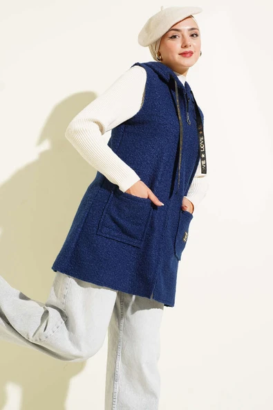 Kapüşonlu Buklet Yelek Lacivert ürün görseli