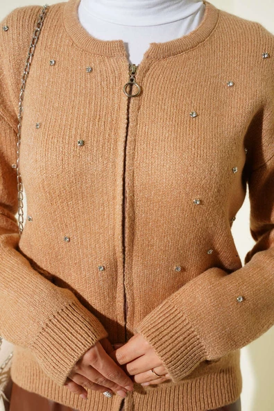 Taşlı Fermuarlı Kısa Triko Hırka Camel - Resim 4