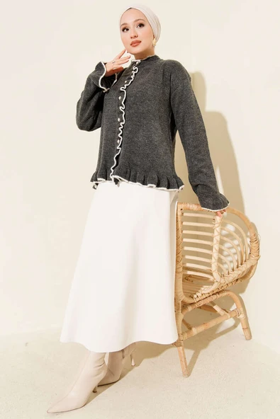 Fırfırlı İnci Düğmeli Triko Hırka Füme - Resim 2