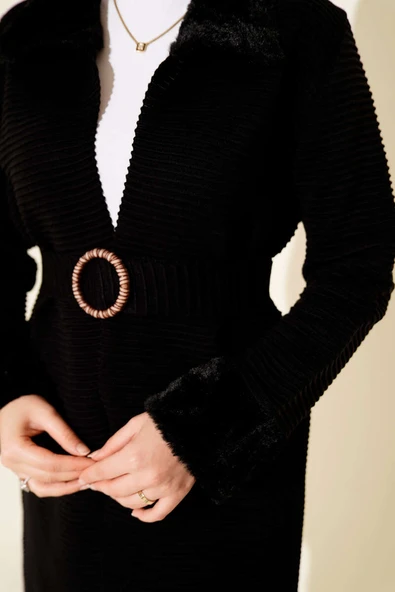 Kürk Detaylı Kemerli Triko Hırka Siyah - Resim 4