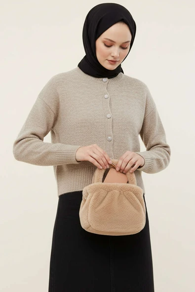 Taş Düğmeli Yumoş Triko Kısa Hırka Kahve ürün görseli