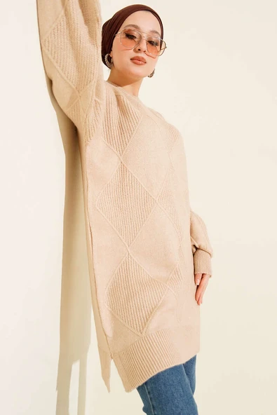 Baklava Kabartma Yumoş Triko Tunik Latte ürün görseli 1