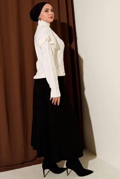 Dik Yaka Taşlı Triko Kazak Ekru - Resim 3