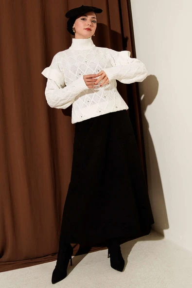 Dik Yaka Taşlı Triko Kazak Ekru - Resim 2