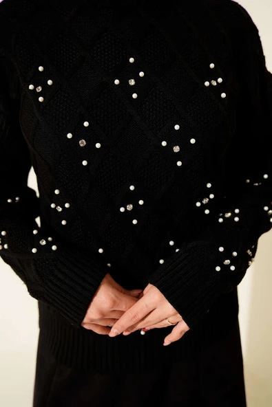Dik Yaka Taşlı Triko Kazak Siyah - Resim 4