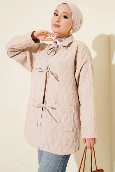 Dalga Desen Kapitone Ceket Bej ürün görseli 1