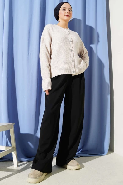 Taş Düğmeli Yumoş Triko Kısa Hırka Bej - Resim 2