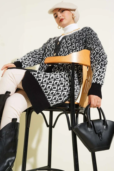 Baklava Desen Sakallı Düğmeli Triko Hırka Siyah ürün görseli 1