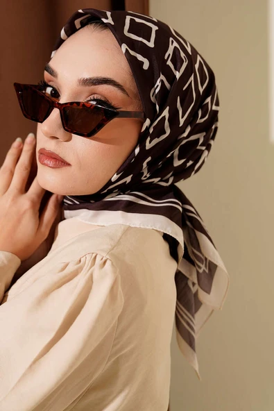 Desenli Acı Kahve Serisi Eşarp Asorti 1 ürün görseli 1