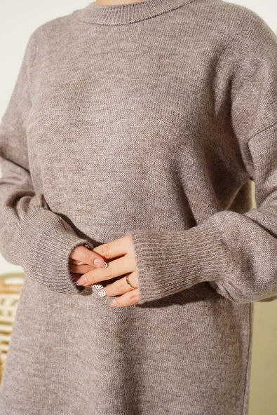 Yan Yırtmaçlı Yumoş Uzun Triko Tunik Vizon - Resim 4