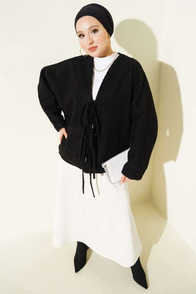 Önü Bağlamalı Keçe Kısa Ceket Siyah - Resim 2