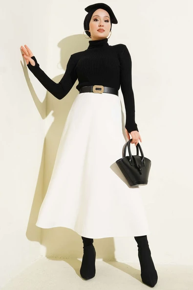 Boğazlı Parmak Geçirmeli Triko Kazak Siyah - Resim 2