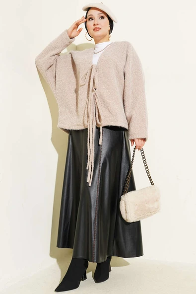 Önü Bağlamalı Keçe Kısa Ceket Bej - Resim 2