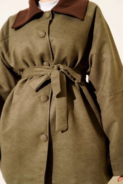 Kadife Yaka Süet Kuşaklı Ceket Haki - Resim 4