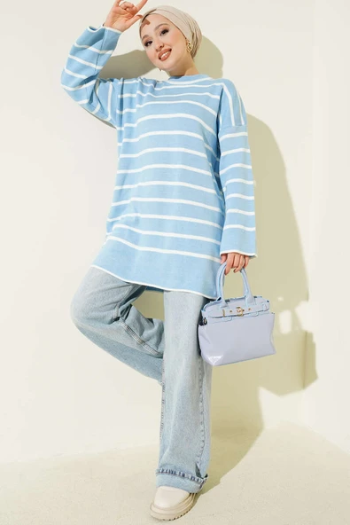Yatay Çizgili Düşük Omuz Triko Tunik Mavi - Resim 2