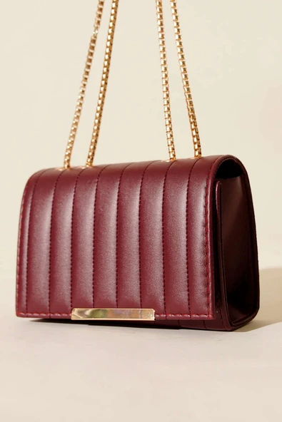 Zincir Askılı Dikdörtgen Çanta Bordo ürün görseli 1