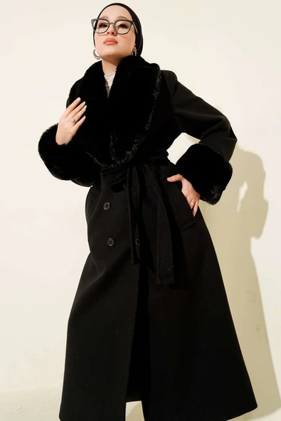 Yaka ve Bilek Kürklü Kaşe Kaban Siyah - Resim 2