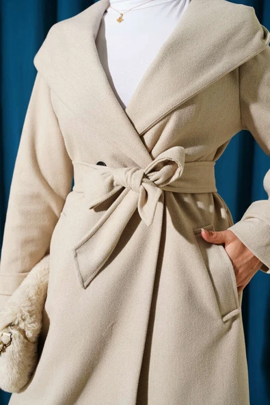 Kapüşonlu Düğmeli Kaşe Kaban Bej - Resim 4