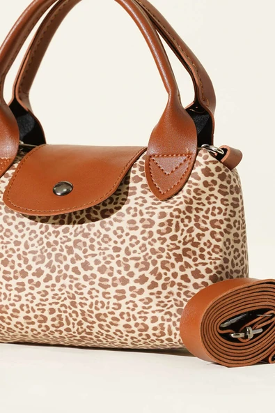 Mini Classic Çıtçıtlı Kadın El Çantası Leopar - Resim 3