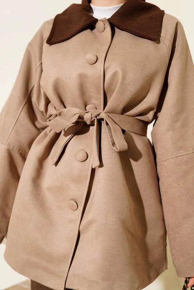 Kadife Yaka Süet Kuşaklı Ceket Vizon - Resim 4