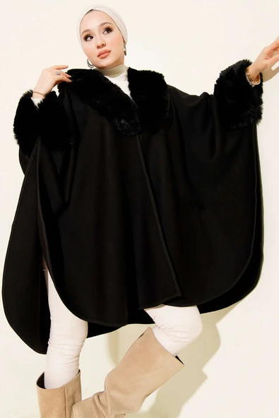 Yaka ve Kol Kürk Detaylı Panço Siyah ürün görseli 1