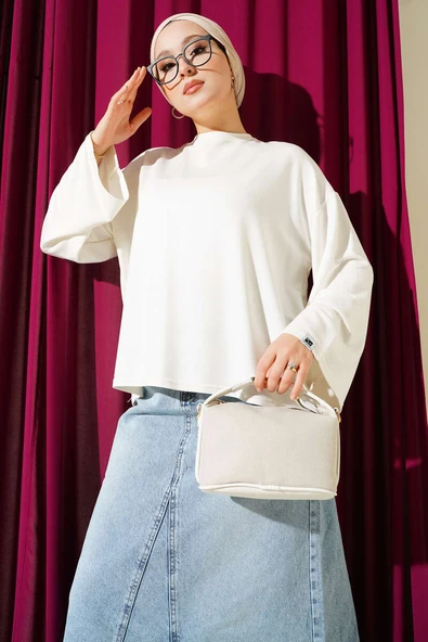 Loyşa Bilek Armalı Basic Bluz Ekru ürün görseli