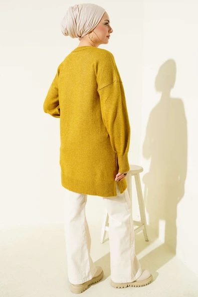 Yaka Çiçekli Yumoş Triko Tunik Yağ Yeşili - Resim 3