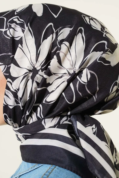 Desenli Siyah Serisi Eşarp Asorti 10 - Resim 4