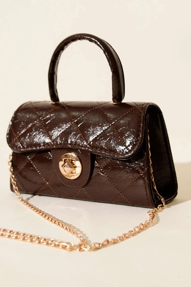 Gloss Mini Zincirli Çanta Acı Kahve ürün görseli 1