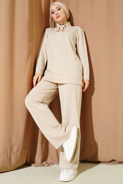 Yaka Gold Düğmeli Loyşa İkili Takım Bej ürün görseli 1