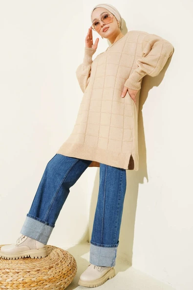 Kare Desenli Yumoş Triko Tunik Latte - Resim 2
