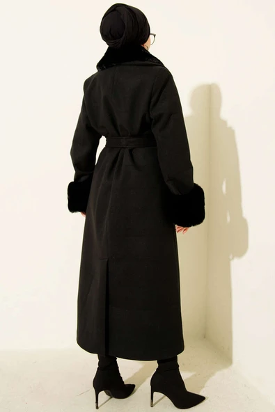 Yaka ve Bilek Kürklü Kaşe Kaban Siyah - Resim 3