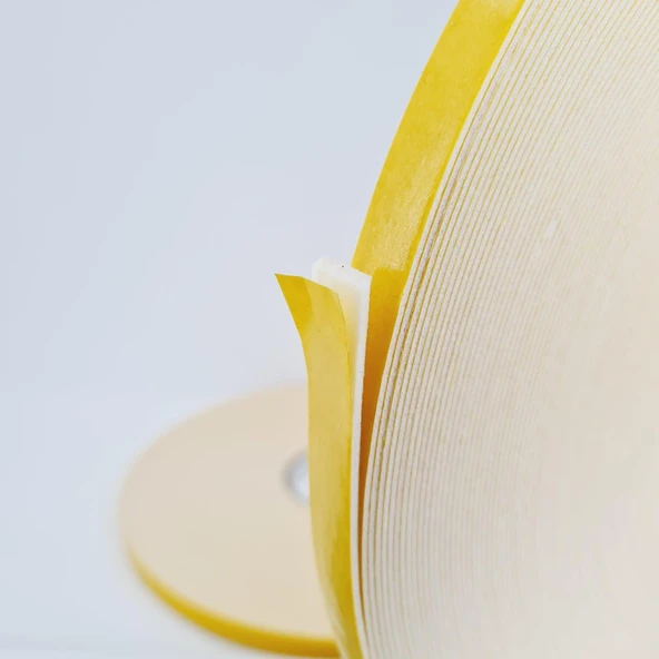 Çift Taraflı Köpük Bant 9mm X 25metre ürün görseli 1