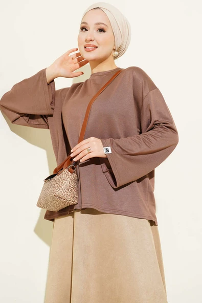 Loyşa Bilek Armalı Basic Bluz Kahve ürün görseli