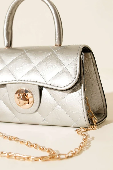 Gloss Mini Zincirli Çanta Gümüş - Resim 3