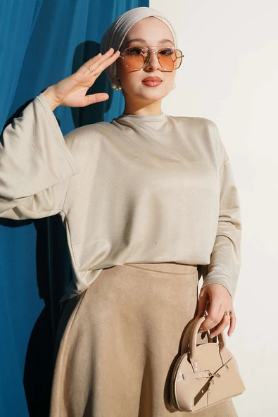 Loyşa Bilek Armalı Basic Bluz Bej ürün görseli