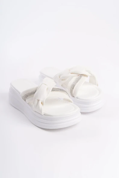 CLARA Düz Topuklu Kurdele Desenli Taşlı Kalın ve Ortopedik Taban Kadın Terlik  CBT - Beyaz - Resim 4