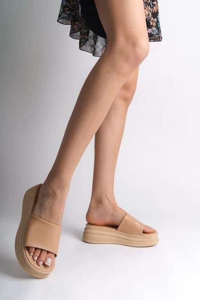 ALICE Düz Topuklu Kalın ve Ortopedik Taban Kadın Terlik CTT - Ten - Resim 2