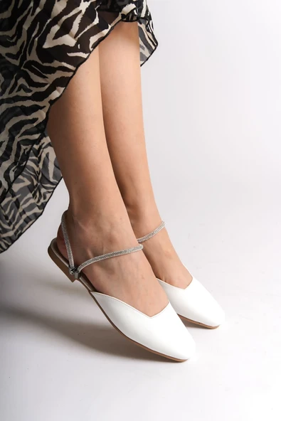 CAROLINE Lastikli Ortopedik Rahat Taban Bilekten Taş Detaylı Kadın Babet Ayakkabı  CKT - Beyaz - Resim 2