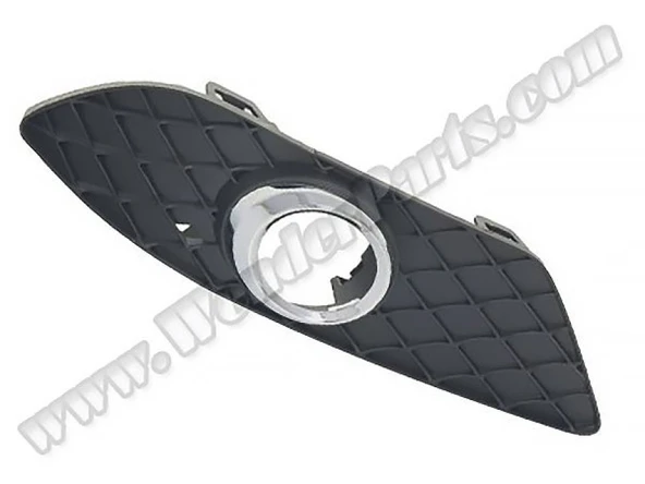Mercedes Tampon İzgarası W204 On Sag Kapalı Sis Far Cerceveli 2011>13 - Wenderparts Mn2048803924 ürün görseli 1