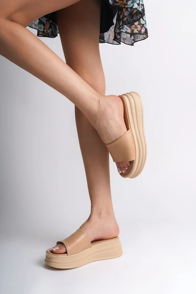 ALICE Düz Topuklu Kalın ve Ortopedik Taban Kadın Terlik CTT - Ten - Resim 3