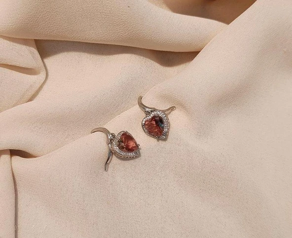 Küpe Zultanit Kalp 925 Ayar Gümüş Renk Değiştiren Sultanit Sallanır Küpe - Resim 2